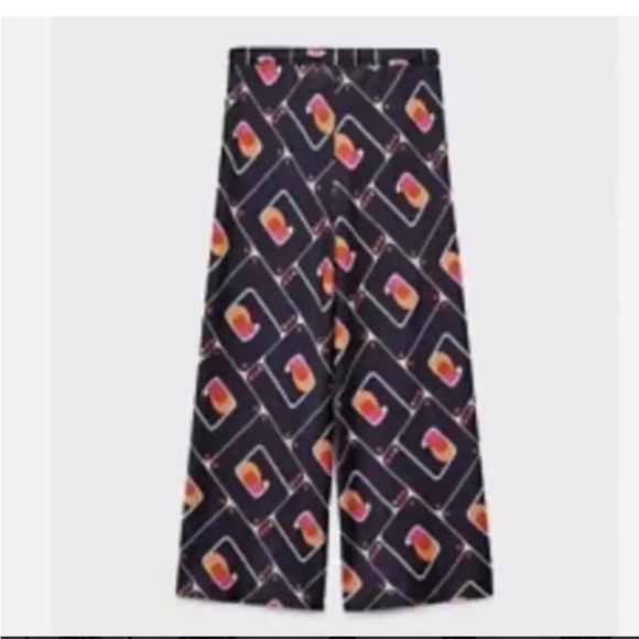 Zara Geometric Print Wide Leg Navy Pants - Picture 3 of 9